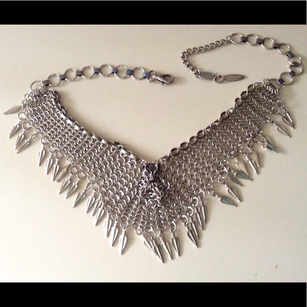Women’s all silver unique belt